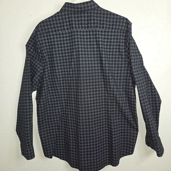 Express Black and Blue Houndstooth Button Down Shirt - Picture 4 of 8